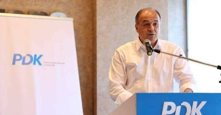 Hoxha i PDK-së: Njerëzit u patën lodh me neve, tash janë lodh edhe me Kurtin