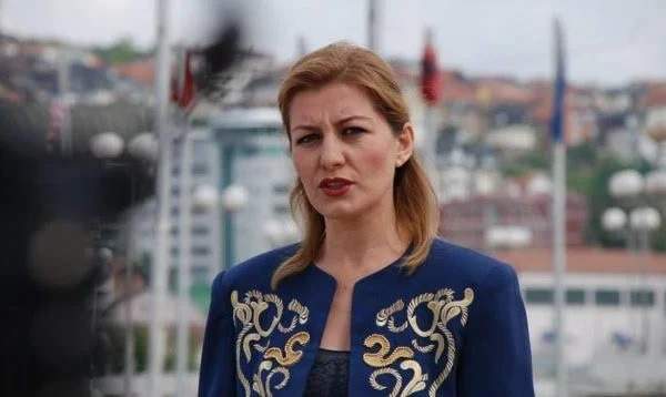 Alma Lama tregon detaje sa ishte pjesë e VV-së: Kurti na bënte presion të mos flisnim me kolegët e partive shqiptare