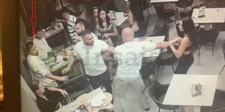 Rrahet brutalisht pronari i diskotekës në Kamenicë (pamje)