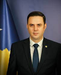 Abdixhiku: Komunikimi me një terrorist si Radojçiqi është vepër penale