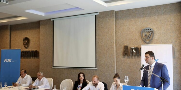 PDK merr vendim për raportin me Kurtin dhe Osmanin