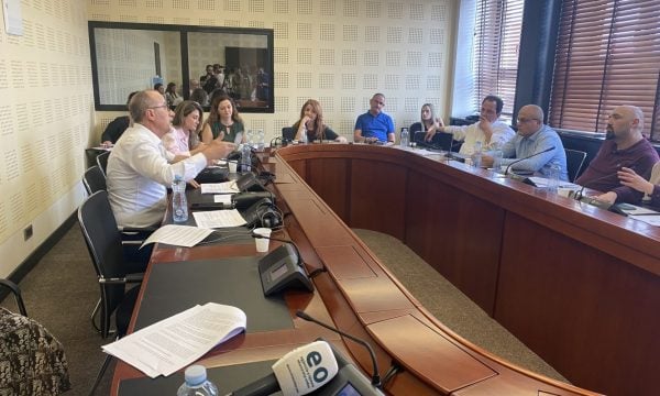 Projektligji për produktet medicinale “përplas” deputetët e pushtetit: VV-ja pro, “Guxo” kundër