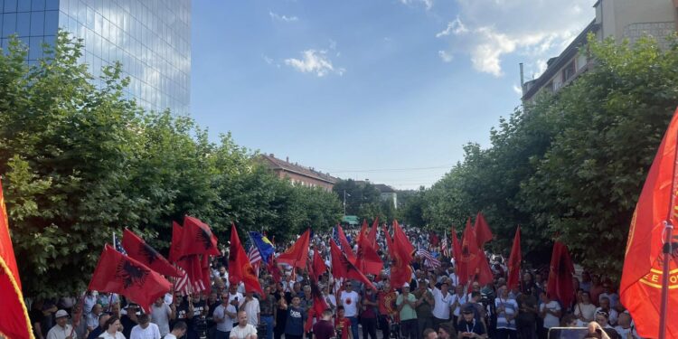 Përfundon e qetë dhe pa incidente protesta e thirrur nga veteranët