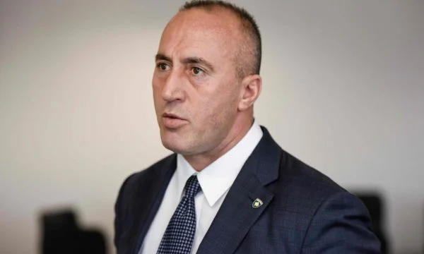 Haradinaj pyet PDK e LDK se si po mendojnë të shkojnë në zgjedhje: Kurti ta dorëzojë mandatin apo ndonjë mrekulli vetvetiu?