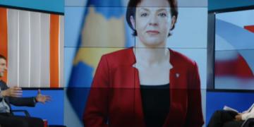 Memli Krasniqi për Donika Gërvallën: Mozomakeq – po na turpëron