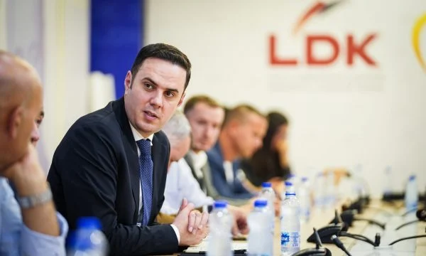 “LDK-ja ka dalë 36% në një sondazh që e kanë bërë”