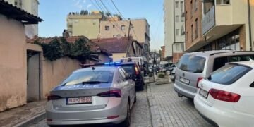 Një person gjendet i vdekur në Prishtinë, Policia nis hetimet si vdekje e dyshimtë