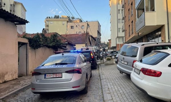 Një person gjendet i vdekur në Prishtinë, Policia nis hetimet si vdekje e dyshimtë