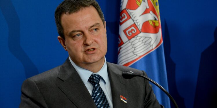 “Ndërmjetësit s’mund të na detyrojnë ta njohim Kosovën, prandaj sulmohen nga Prishtina”: Daçiq del me pretendime