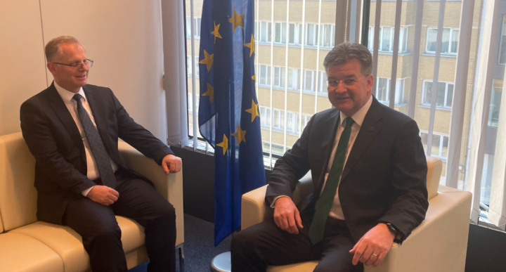 Bislimi: Jemi të habitur sesi nuk po kërkohet të hiqen masat ndëshkuese ndaj Kosovës
