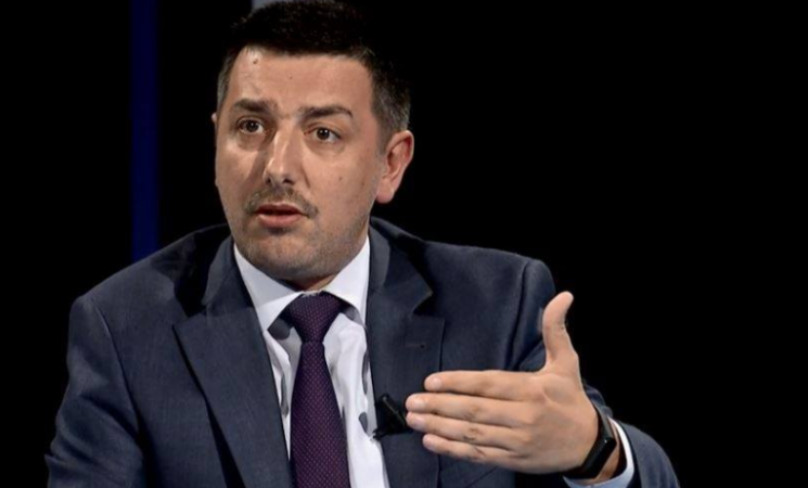 Syla: Nuk është lehtë me qenë VV, duhet me i ditë krejt, plus me na mbrojt prej Amerikës
