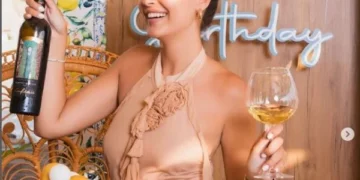 Adrola Dushi feston ditëlindjen, ja pamjet nga festa madhështore e 30-vjetorit të modeles