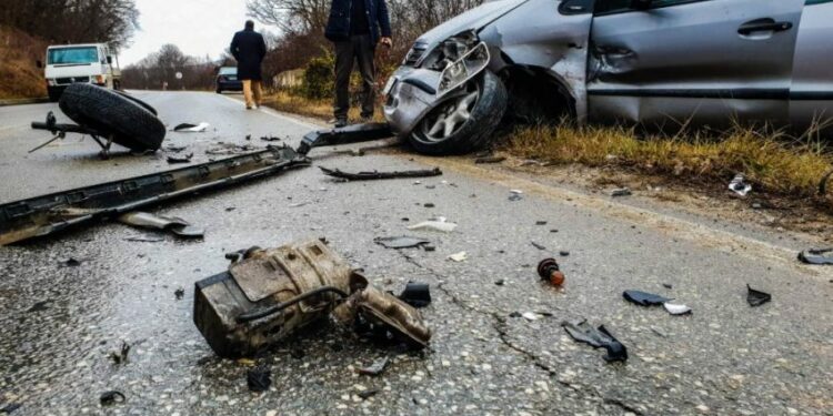 Aksidenti i rëndë në Prugovc, një i vdekur e katër të lënduar