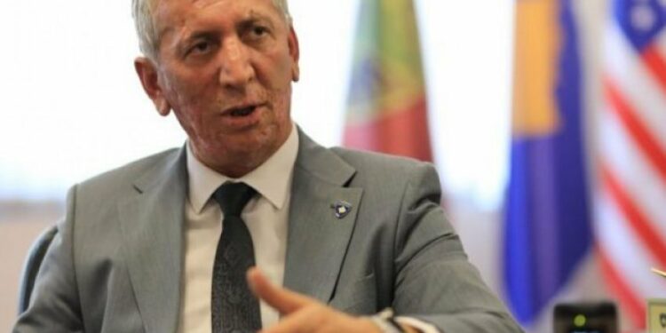 Anton Quni: Momenti i fundit që Kurti ta shkarkojë Gërvallën – ajo nisi karrierën e saj në LDK, po e pështyn shtëpinë e saj