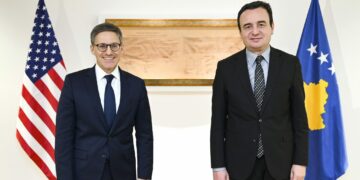 Shtyhet vizita e delegacionit të lartë amerikan në Kosovë, e paralajmëruar për këtë javë