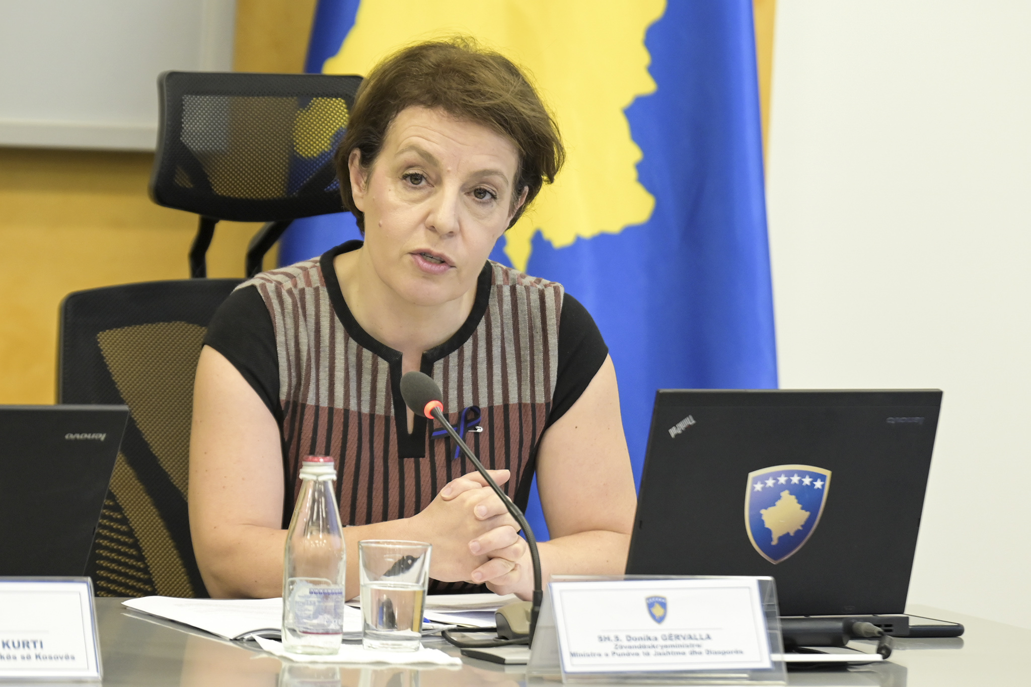 IKD: Ministrat e Kurtit injorojnë Kuvendin dhe shkelin Rregulloren, Gërvalla-Schwarz më e padisiplinuara
