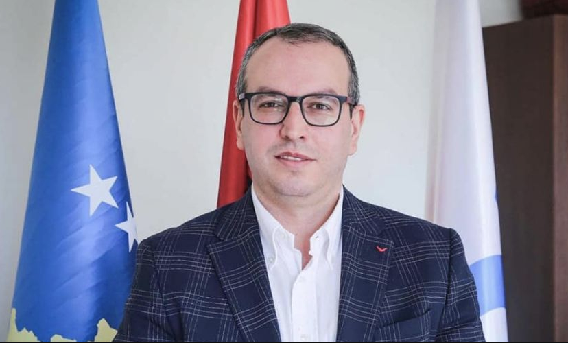 Gjoshi i PDK: Pjesëtarët e bandave në veri po lirohen në koordinim me Radojçiq