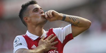 Granit Xhaka nënshkruan me Bayer Leverkusenin