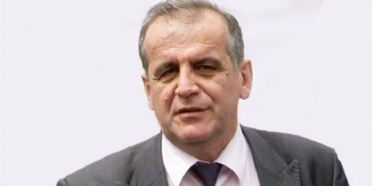 Spahiu: Opozita duhet të sulmojë Qeverinë në pikat e saj më të dobëta