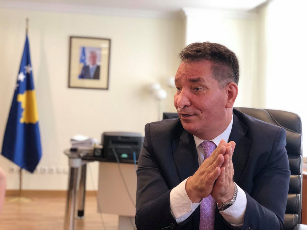 Lekaj: S`e kemi kopjuar LDK-në, AAK-ja e para i ka nisur takimet me kategoritë e ndryshme shoqërore