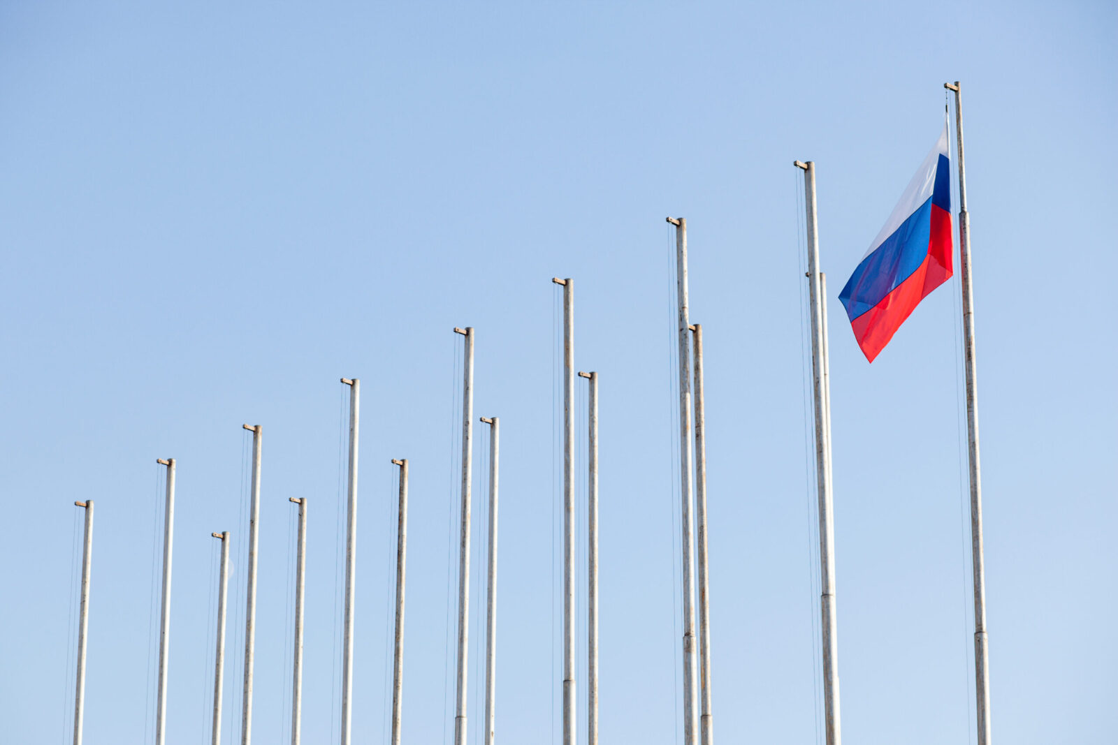 Rusia miraton një listë shtetesh që i konsideron armike, mes tyre edhe Shqipëria