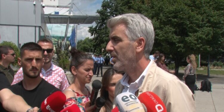 Syla: Qeveria duhet që të mundësojë lirinë e fjalës dhe demokracinë