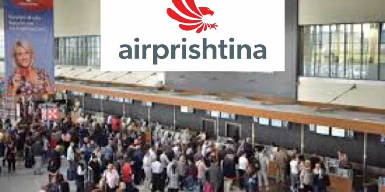 Agjensioni “Air Prishtina” i bllokon në aeroport rreth 400 pasagjerë, nuk i lajmëroi për anulim të fluturimit