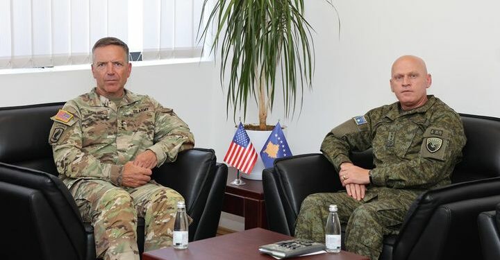 Gjenerali amerikan: Do të vazhdojmë ta përkrahim FSK-në