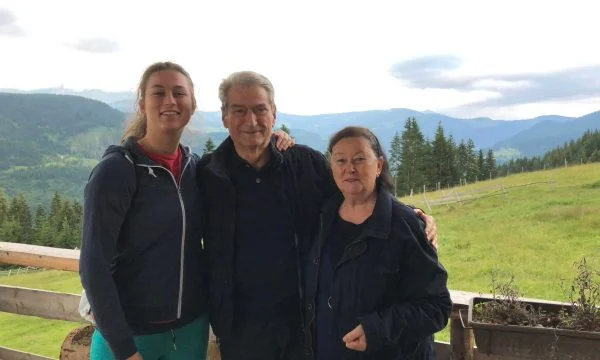 Sali Berisha vjen për pushime në Rugovë