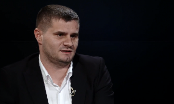 Olluri pas vendimit për Klan Kosovën: Rusia nuk kalon, fitore e madhe e mediave kundër pushtetit