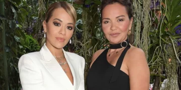 “Më ke bo nervoz! Mos u trullo”, reagon nëna e Rita Orës pas huqjes me flamurin serb