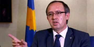 Hoti: Miliona euro më shumë për librat, imagjinoni si do kishin reaguar këta mashtrues po të ndodhte kjo më parë