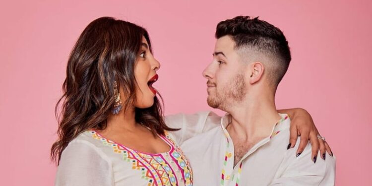 Arsyet psikologjike pse disa burra pëlqejnë gratë më të mëdha në moshë