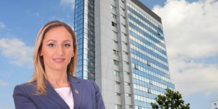 Bytyqi e AAK-së për MASHT-in: Qeveria anuloi tenderin pse tejkaloi 500 mijë euro nga vlera e parashikuar, tash ndan 6 milionë euro