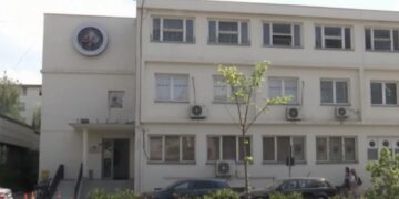 Qeveria do t’ia katërfishojë qiranë AAK-së