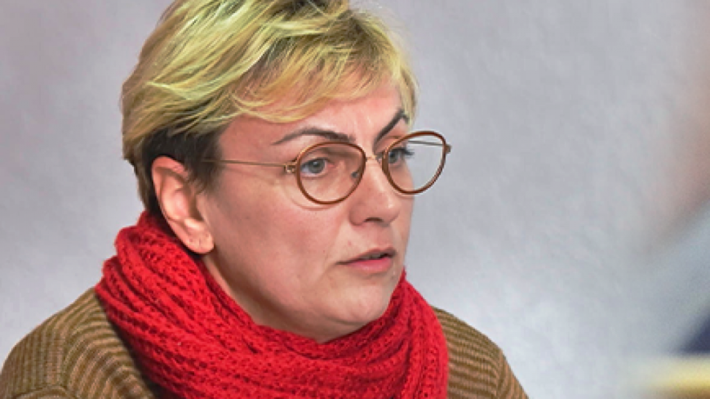 Publikohet dokumenti, babai i Dejona Mihalit i deklaruar me kombësi greke