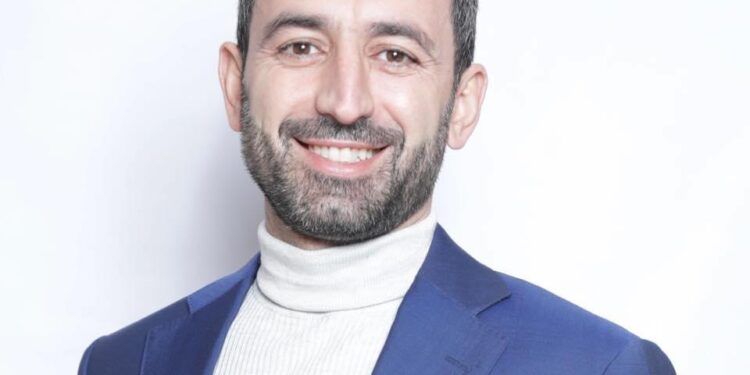 Basha, ndërkombëtarëve: Po na shitni përralla, me qenë vërtetë të shqetësuar i kishit vënë masa Serbisë e jo Kosovës