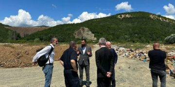 Sveçla jep detaje për vizitën në Veri të Kosovës