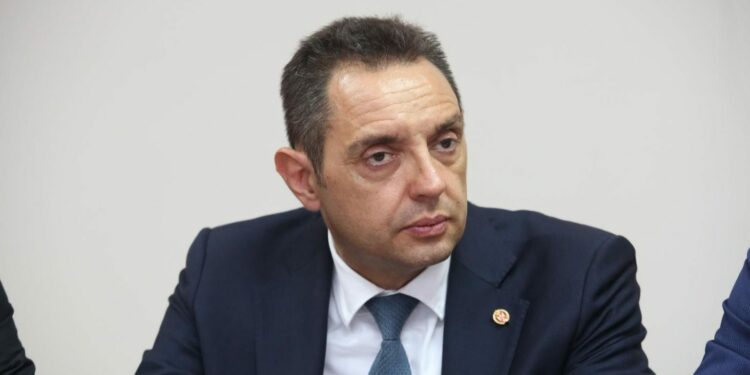 Historia e spiunimit që tronditi Serbinë – Aleksandar Vulin si shef i BIA-s në shërbim të agjenturës së Moskës për të burgosur kritikët e Kremlinit