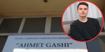 “Gjithnjë dhuronte paqe”, kujdestari i klasës me fjalë emocionuese pas vdekjes së 17-vjeçarit