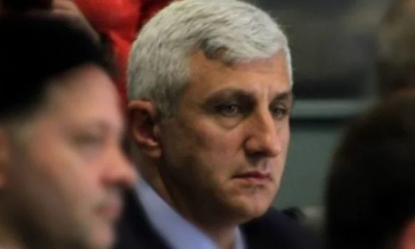 Uk Lushi: Isha edhe në Maqedoni, Shqipëri e Mal të Zi, vetëm Kosova s’ka zhvillim