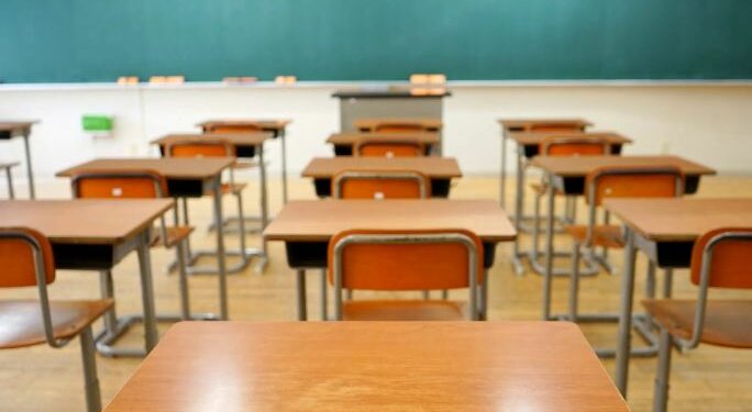 Këshilli i Prindërve i Kosovës i kërkon Nagavcit zgjidhje të shpejtë për librat: Nëse jo, shqyrtojmë tjera veprime