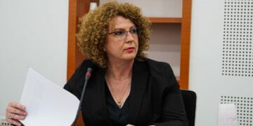 Ministrja Rozeta Hajdari ua rihap derën prodhimeve të Serbisë në Kosovë (VENDIMI)