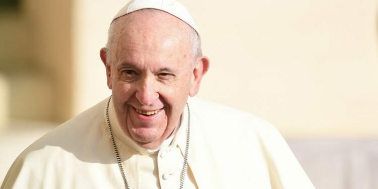 Papa Françesku ka planifikuar t’a vizitojë Kosovën