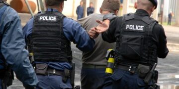 Prishtinë: Për 24 orë, nëntë persona shoqërohen në polici pasi iu gjet drogë