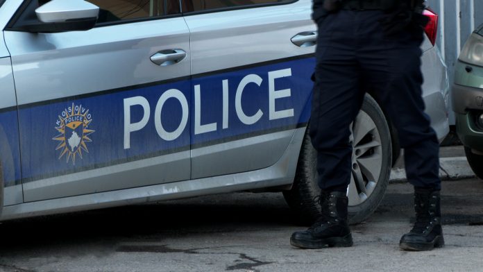 Të shtëna me armë zjarri në Prishtinë, plagosen dy persona