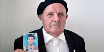 Qerkini: Më lehtë takohem me ambasadorin e Britanisë e të Amerikës sesa me qeveritarët tanë