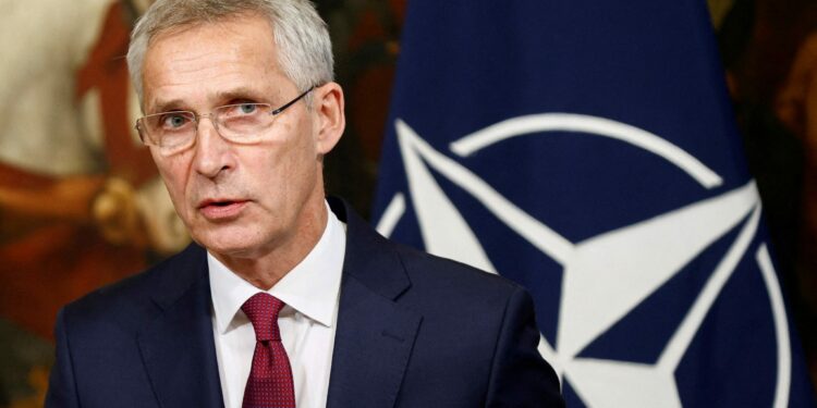 Stoltenberg: Nuk ka ndryshim të qëndrimit bërthamor të Rusisë