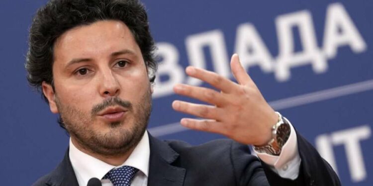 Mediat në Mal të Zi: Abazoviqi u evakuua nga diskoteka në Budvë, nuk u sulmua