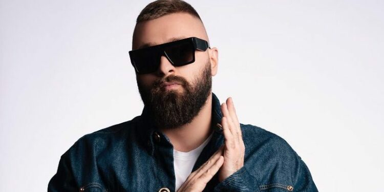 Majk në lidhje dashurie me Nita Krasniqin?